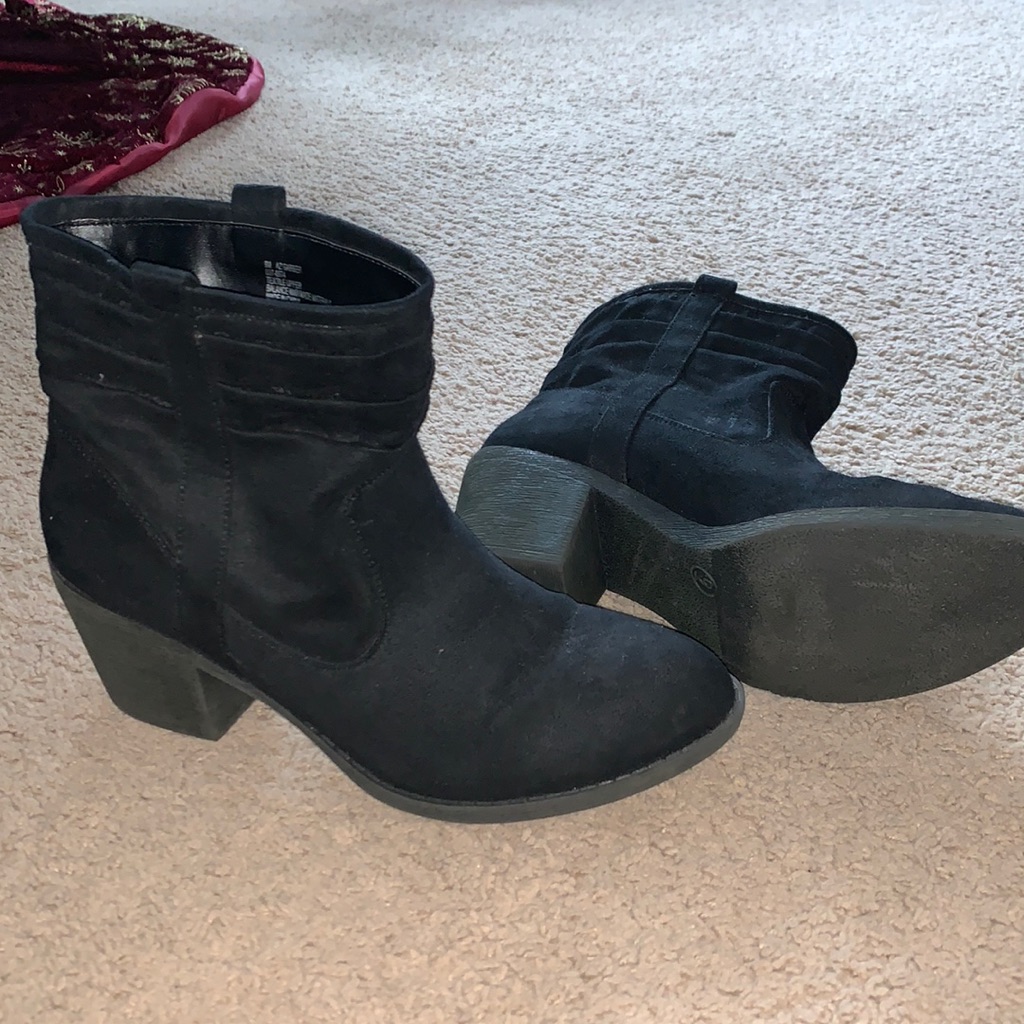 Pull On Booties